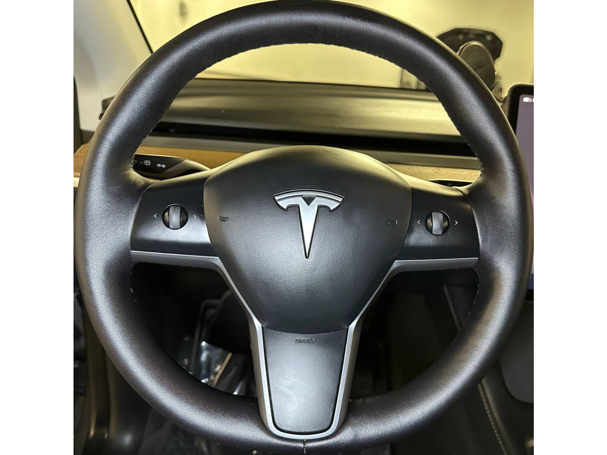 Used 2023 Tesla Model Y Long Range AWD/4WD image 22