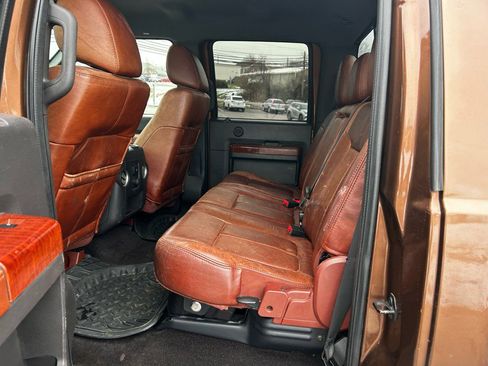 Used 2011 Ford F250 King Ranch w/ King Ranch w/Chrome Pkg image 18