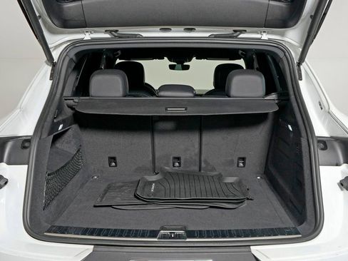 Certified 2024 Porsche Cayenne S w/ Premium Package Plus image 13