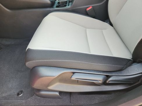 Used 2024 Honda CR-V LX image 23