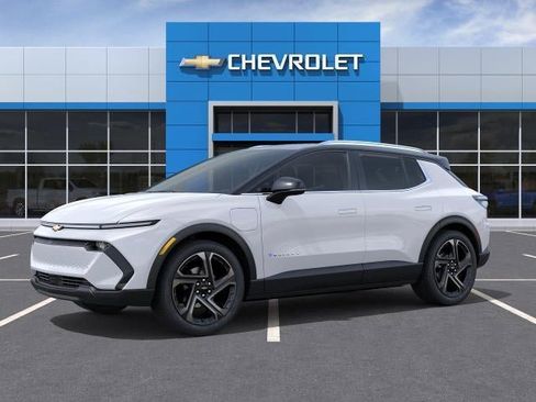 New 2026 Chevrolet Equinox EV LT w/ Convenience Package II AWD/4WD image 2