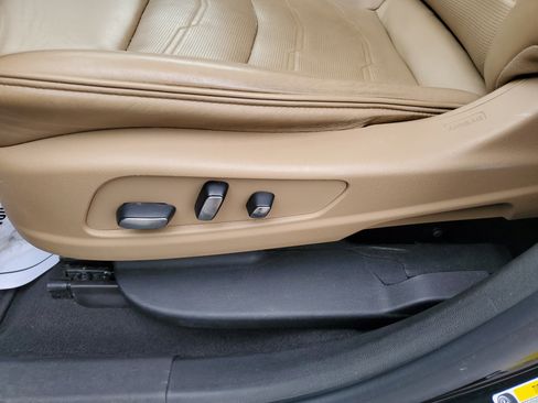 Used 2020 Cadillac XT6 Premium Luxury w/ Platinum Package image 16