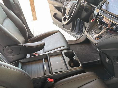 Used 2025 Honda Odyssey Sport-L image 23