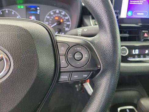 Used 2024 Toyota Corolla LE FWD image 23