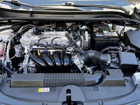 Used 2022 Toyota Corolla LE FWD image 33