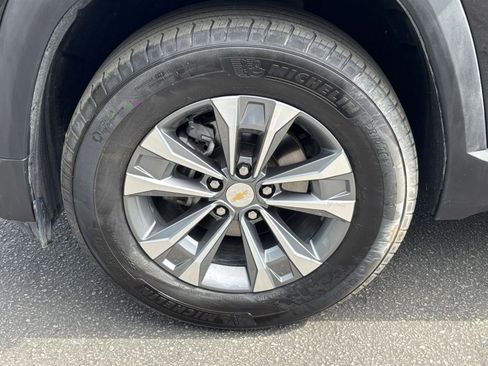 Used 2025 Chevrolet Equinox LT AWD/4WD image 31