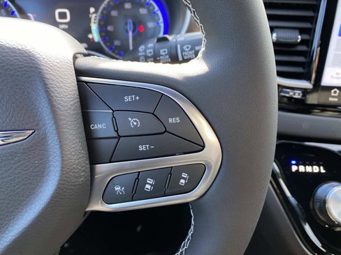 New 2026 Chrysler Voyager LX image 14