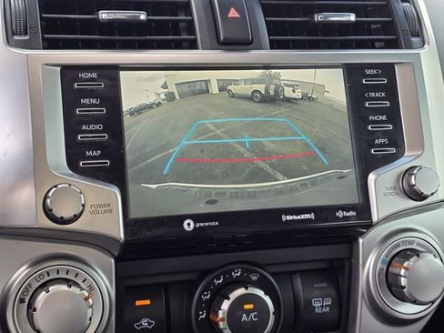 Used 2020 Toyota 4Runner SR5 Premium w/ Moonroof Package RWD image 9