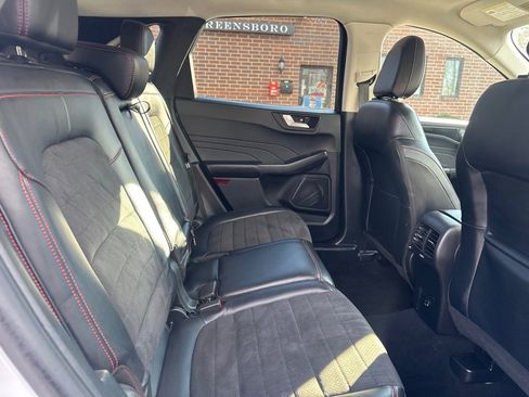 Used 2022 Ford Escape SEL w/ SEL Stealth AWD Package image 23