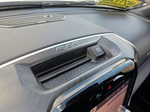 Used 2025 RAM 1500 Big Horn AWD/4WD image 63