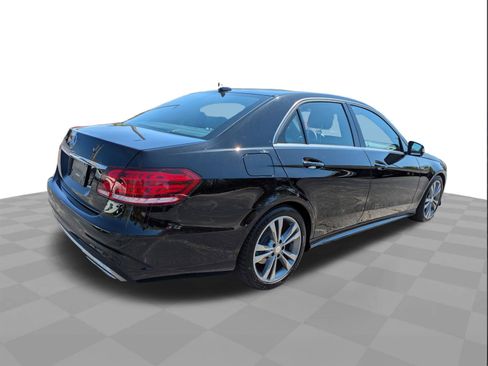 Used 2016 Mercedes-Benz E 350 Sedan image 4