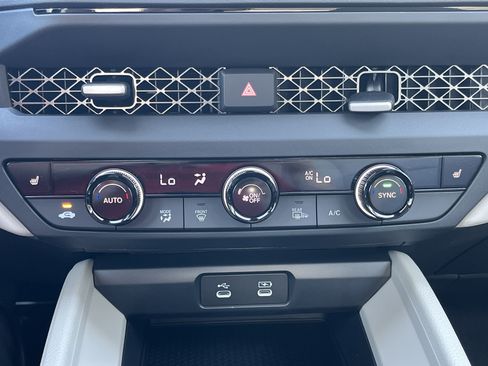 New 2025 Honda Accord SE image 6