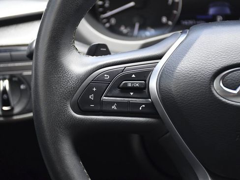 Used 2023 INFINITI QX50 Sport AWD/4WD image 8