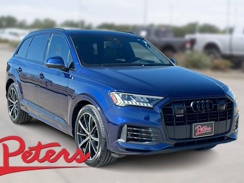Used 2021 Audi Q7 3.0T Prestige w/ Prestige Package image 1