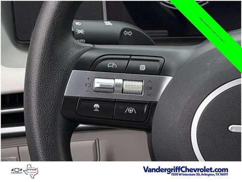 Used 2025 Hyundai Tucson SE FWD image 14