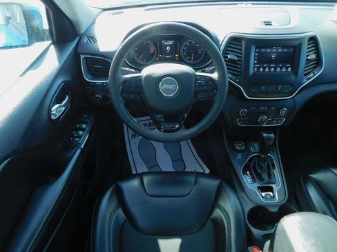 Used 2021 Jeep Cherokee Latitude Plus w/ Sun & Sound Group image 7