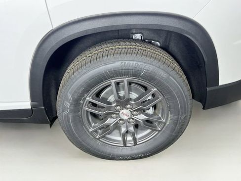 New 2025 GMC Acadia Elevation w/ LPO, Floor Liner Package image 24