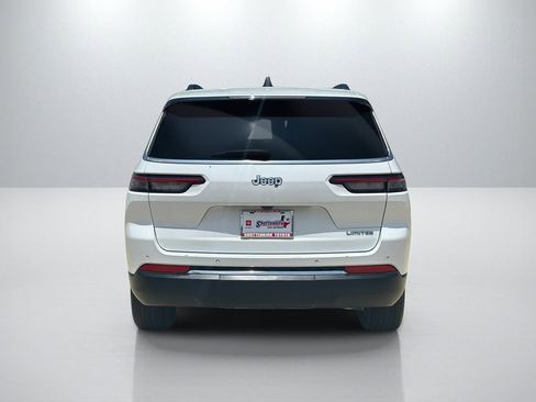 Used 2023 Jeep Grand Cherokee L Limited RWD image 6