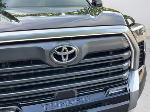 Used 2023 Toyota Tundra Limited AWD/4WD image 30