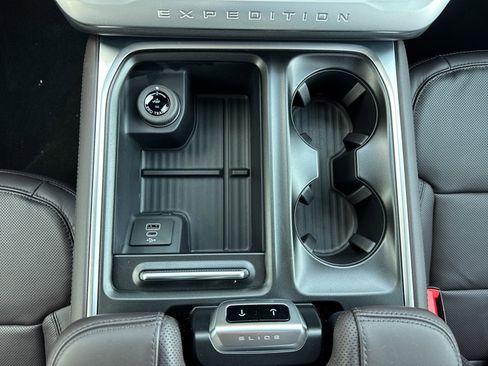 New 2026 Ford Expedition Max Platinum w/ Platinum Ultimate Package image 30