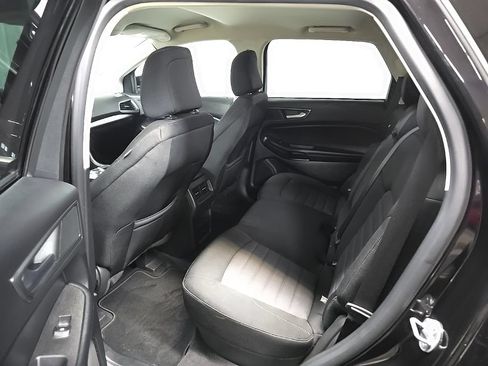Used 2022 Ford Edge SE w/ Black Appearance Package AWD/4WD image 23
