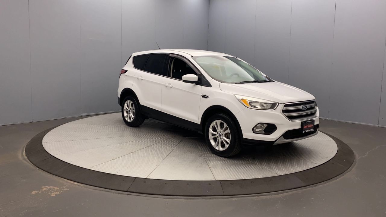 Used 2017 Ford Escape SE AWD/4WD image 7