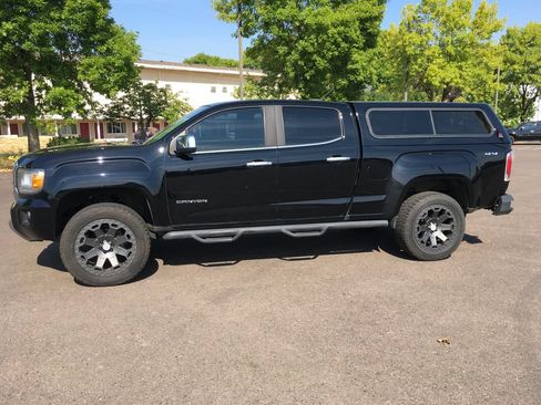Used 2017 GMC Canyon SLT w/ Driver Alert Package AWD/4WD image 3
