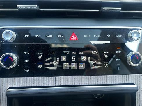 Certified 2026 Genesis GV80 3.5T Prestige AWD/4WD image 20