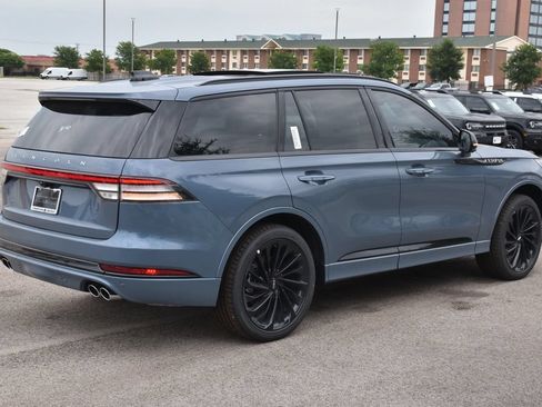 New 2026 Lincoln Aviator Reserve AWD/4WD image 6
