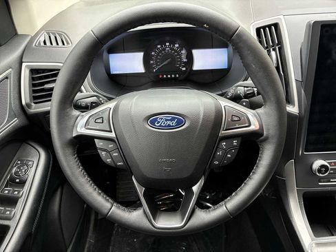 Used 2022 Ford Edge SEL w/ Convenience Package AWD/4WD image 11