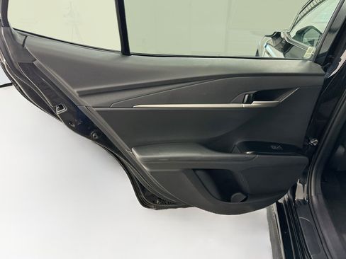 Used 2025 Toyota Camry SE FWD image 27
