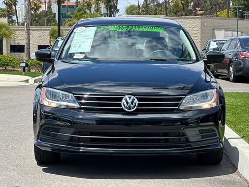 Used 2015 Volkswagen Jetta SE FWD image 8