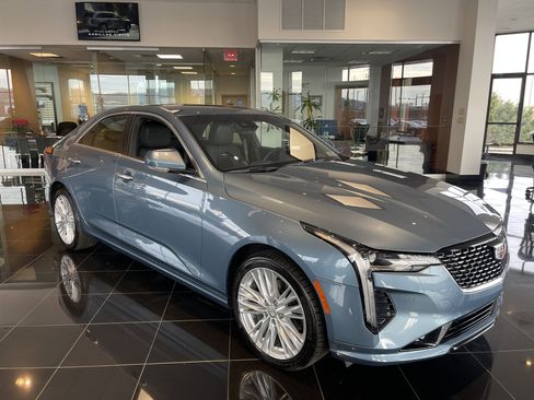 Certified 2023 Cadillac CT4 Premium Luxury image 8