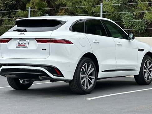 New 2026 Jaguar F-PACE R-Dynamic S image 5