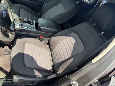 Used 2022 Ford Edge SE AWD/4WD image 15
