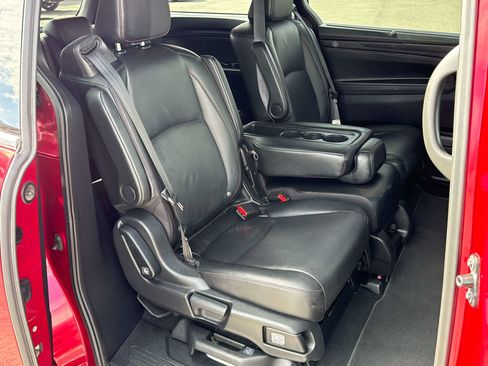 Used 2025 Honda Odyssey Sport-L image 22