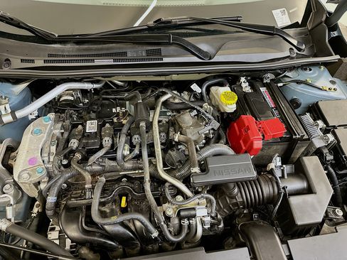 Used 2024 Nissan Sentra SV image 33