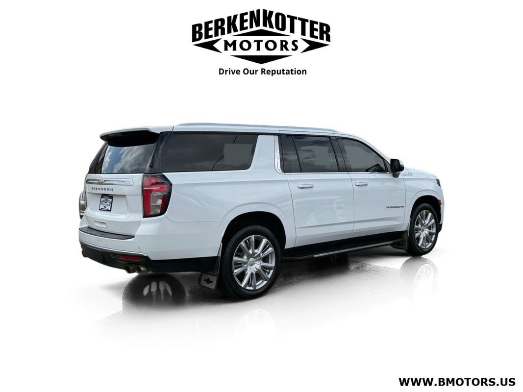 Used 2021 Chevrolet Suburban High Country AWD/4WD image 3