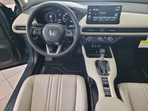New 2026 Honda HR-V EX-L image 9