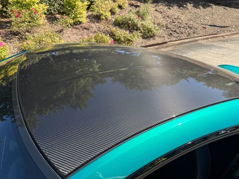 Used 2025 Aston Martin V8 Vantage Coupe image 39