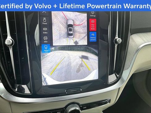 Used 2025 Volvo S60 B5 Plus AWD/4WD image 30