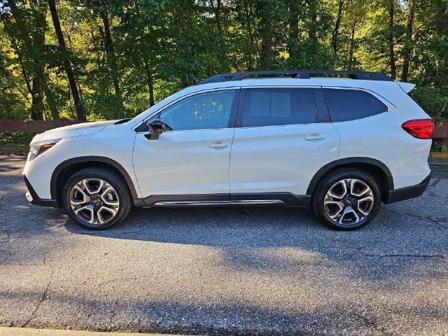 Certified 2026 Subaru Ascent Limited AWD/4WD image 5