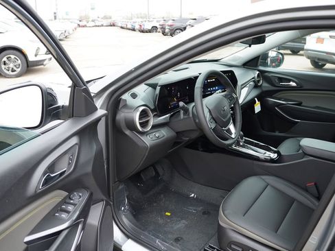 New 2026 Chevrolet Trax ACTIV FWD image 10
