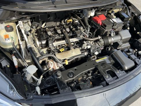 Used 2021 Nissan Versa SV image 25