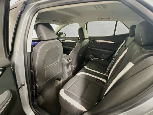 Used 2025 Buick Envision Sport Touring AWD/4WD image 15