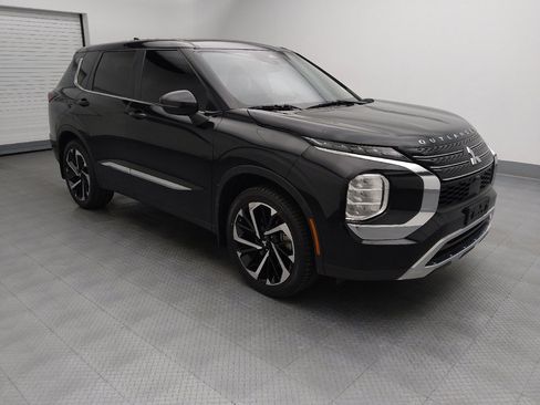 Used 2022 Mitsubishi Outlander ES FWD image 11