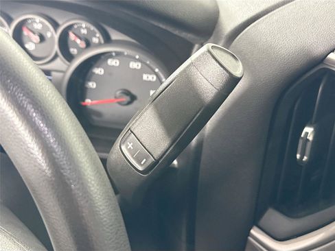 Used 2019 Chevrolet Silverado 1500 Custom w/ Custom Value Package image 24