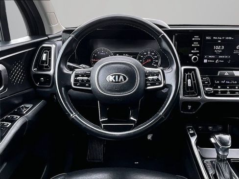 Used 2021 Kia Sorento S w/ Panoramic Sunroof Package FWD image 6