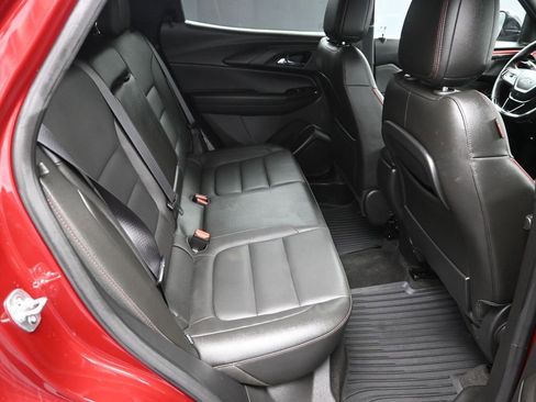 Used 2024 Chevrolet TrailBlazer RS w/ Driver Confidence Package image 34