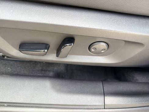 New 2026 Mitsubishi Outlander SEL FWD image 24